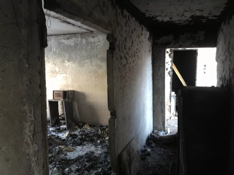 Дом на Сибирской, где произошел взрыв. Вид изнутри Дом на Сибирской, где произошел взрыв. Вид изнутри
