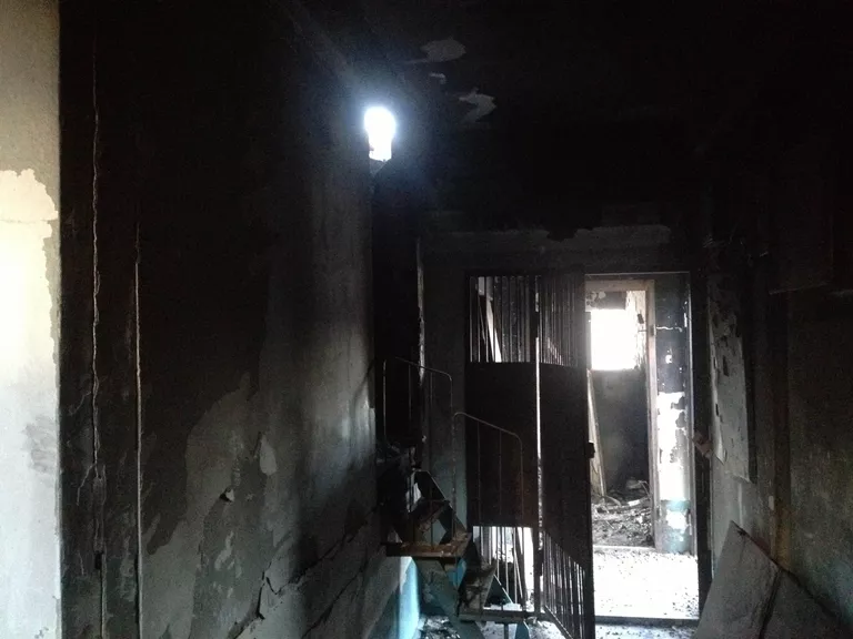 Дом на Сибирской, где произошел взрыв. Вид изнутри Дом на Сибирской, где произошел взрыв. Вид изнутри