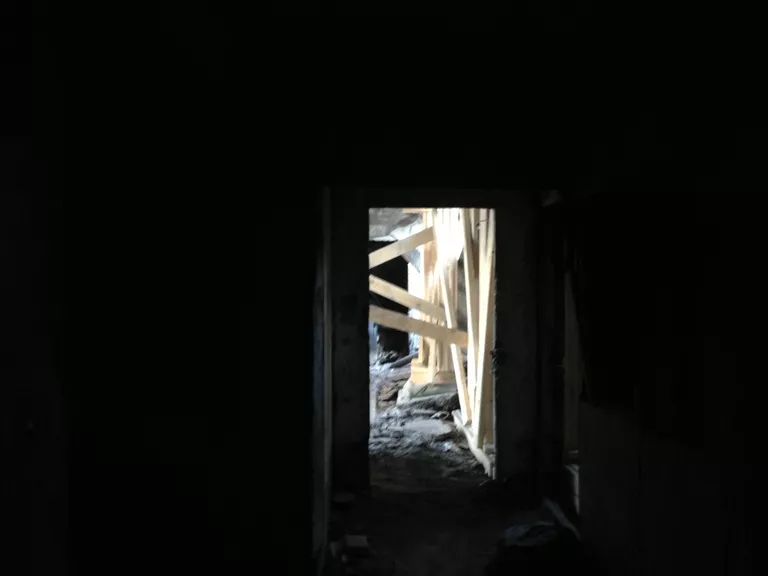 Дом на Сибирской, где произошел взрыв. Вид изнутри Дом на Сибирской, где произошел взрыв. Вид изнутри