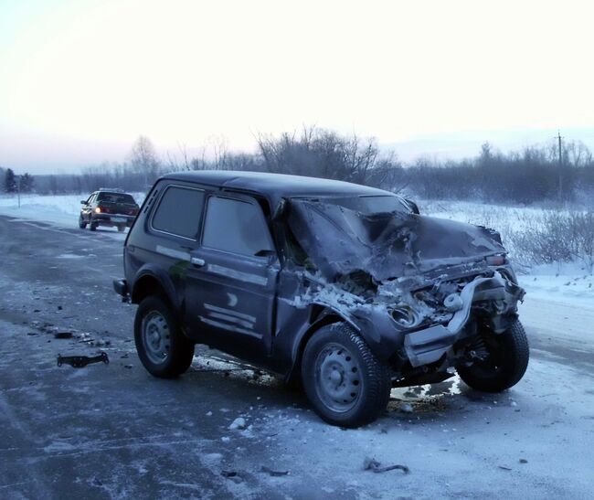 ДТП на трассе Томск-Мариинск: Нива въехала в КамАЗ