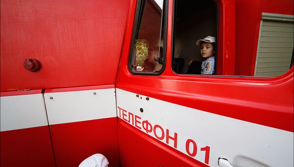 Детская пожарная каланча в Петергофе