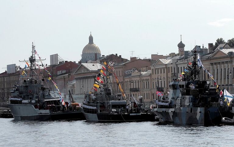 Репетиция парада ко Дню ВМФ  