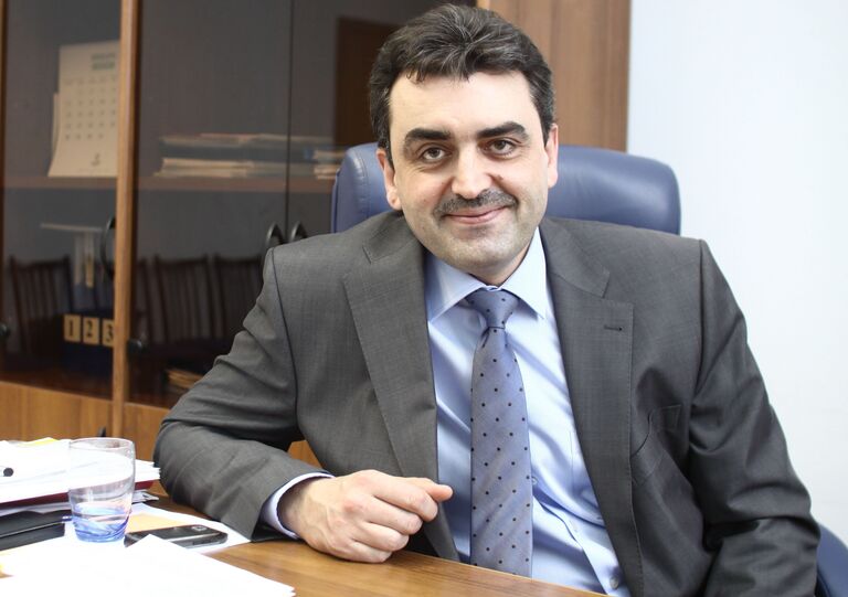 Эдуард Галажинский Эдуард Галажинский