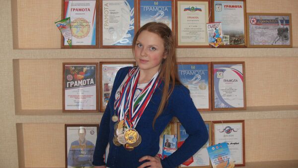 Валерия Мартакова, серебряный призер первенства России-2013 по самбо