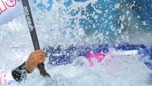 Россиянка Марта Харитонова в полуфинале соревнований по гребному слалому на байдарке-одиночке