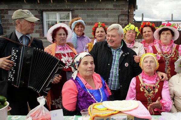 Губернатор Томской области Сергей Жвачкин на празднике топора