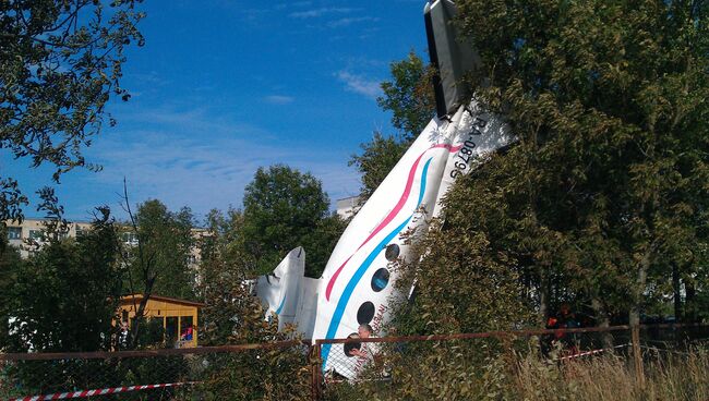 Крушение легкомоторного самолета в поселке Аннино 