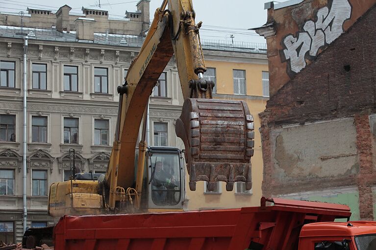 Снос Дома Рогова в центре Петербурга