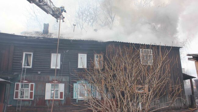 Пожар в Томске в деревянном доме по улице Ново-Киевской