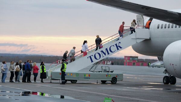 Томский аэропорт, архивное фото