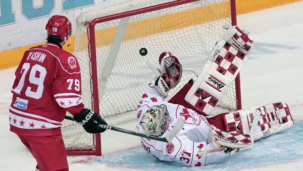 Выставочный матч между легендами советского и канадского хоккея, посвященный юбилею Суперсерии-72