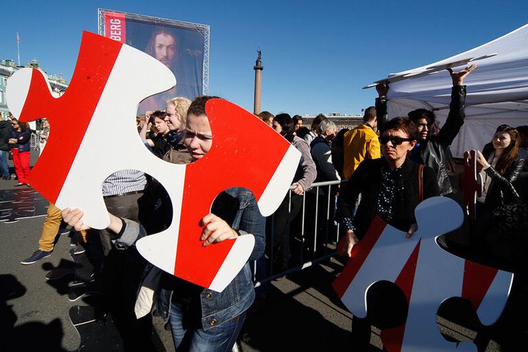 Пазл на Дворцовой площади