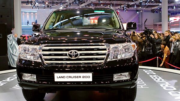 Toyota Land Cruiser 200 на международной автовыставке. Архивное фото.
