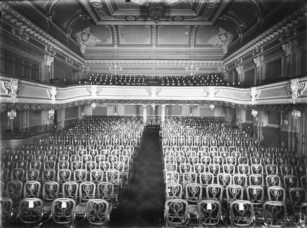 Зрительный зал театра им. Комиссаржевской. 1930-1940-е годы