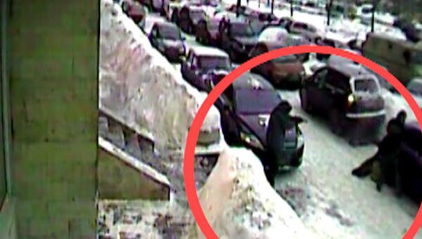 Нападение на инкассаторов в Петербурге сняли камеры видеонаблюдения. Архив