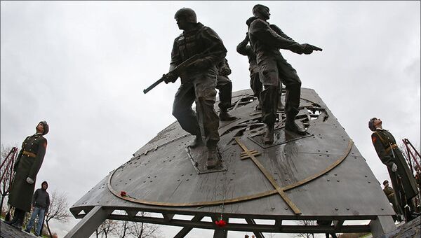 Торжественная церемония открытия в Петербурге памятника бойцам спецназа России