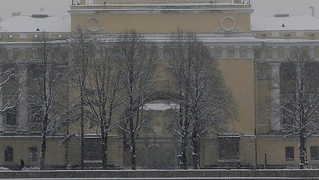 Андреевский флаг подняли на здании главкома ВМФ в Петербурге