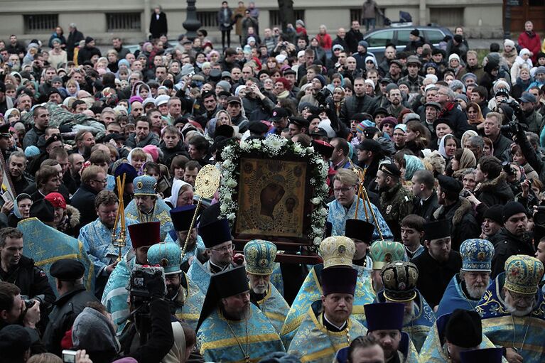 Крестный ход в День народного единства в Петербурге