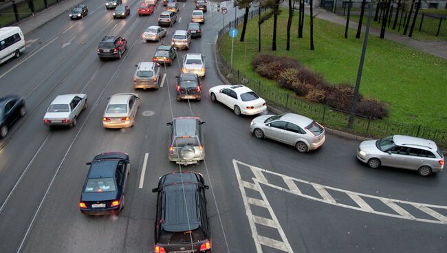 Движение транспорта в Петербурге 