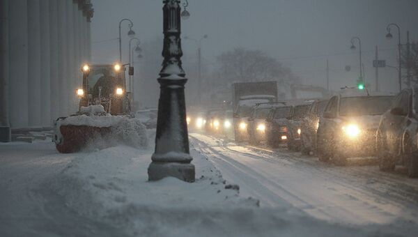 Снегопад в Петербурге. Архивное фото