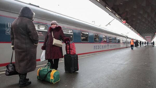 Электровоз ЭП-20 и его первый рейс в составе пассажирского поезда Невский экспресс