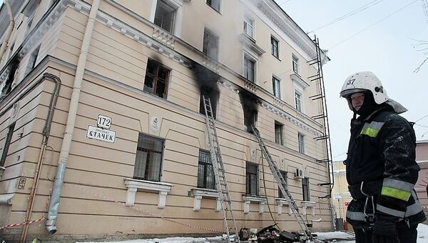 Пожар в здании общежития Кировского завода