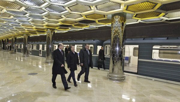 Президент РФ Д.Медведев принял участие в церемонии открытия новой станции метро в Екатеринбурге