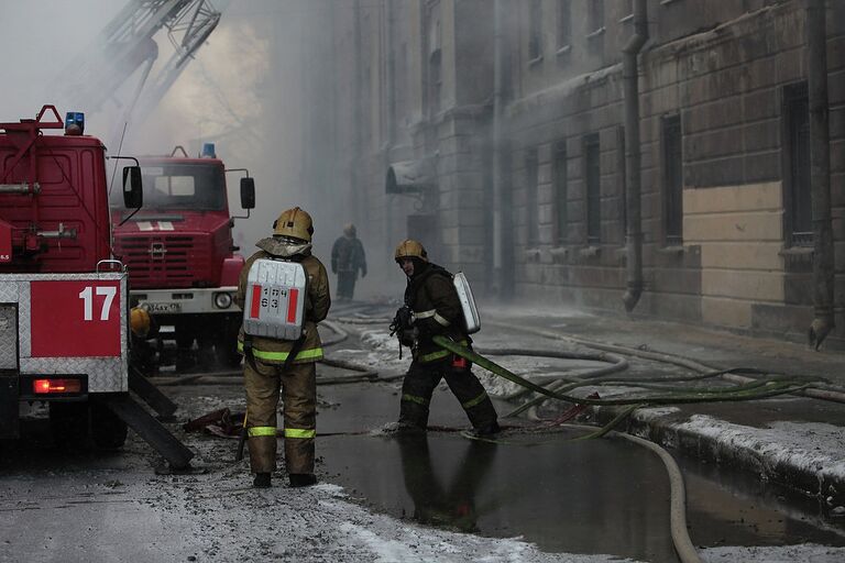 Пожар в Адмиралтейском районе