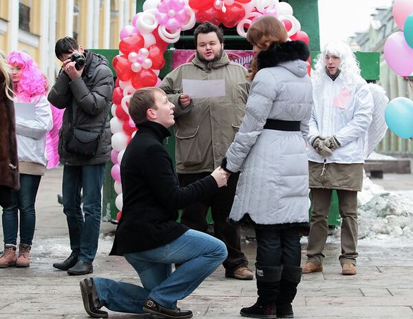 Протесты на Арбате. Дома жителей. Акции протеста на Арбате. Участие в различных акциях.