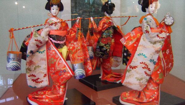 Выставка традиционных кукол и игрушек Японии в Белгороде