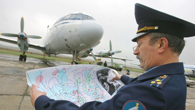 Подготовка к разгону облаков над Москвой. Архивное фото.