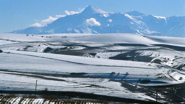 Вид на гору Казбек