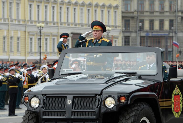 Военный парад в Санкт-Петербурге, посвященный Дню Победы