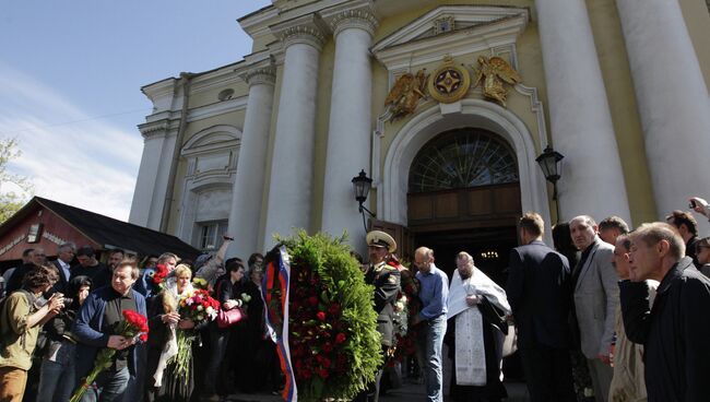 Прощание с режиссером Алексеем Балабановым в Санкт-Петербурге