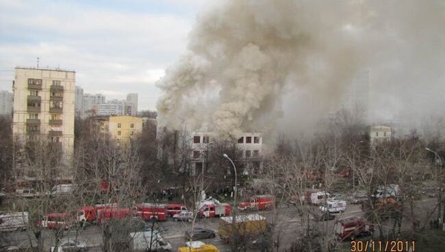 Пожар произошел на складах на юго-востоке Москвы