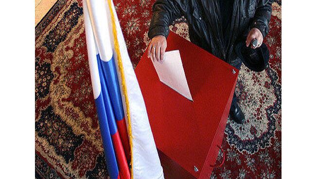 Губернатор Мурманской области Юрий Евдокимов считает, что конфликт вокруг выборов мэра Мурманска, на которых единоросса победил поддержанный главой региона кандидат-самовыдвиженец, раздут искусственно