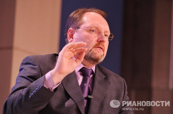 Заместитель министра экономического развития РФ Игорь Манылов выступает на Международном юридическом конгрессе