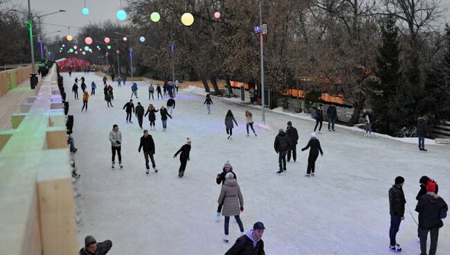 Открытие катка в ЦПКиО им. Горького