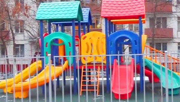  Как играть без травм: новая детская площадка на юго-западе столицы