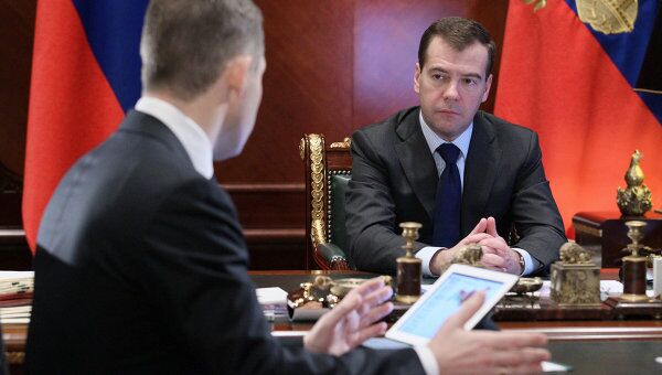 Встреча Д. Медведева с П.Астаховым и Ю.Чайкой