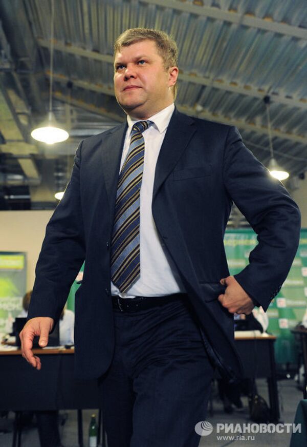 Брифинг лидера партии Яблоко Сергея Митрохина