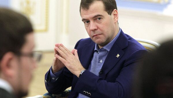Президент РФ Д.Медведев встретился с комитетом своих сторонников в Горках