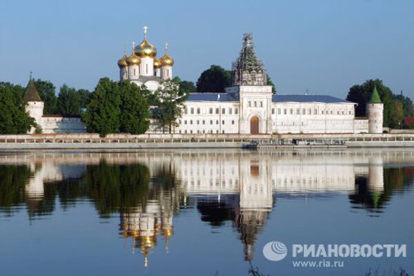 Ипатьевский монастырь - колыбель дома Романовых Ипатьевский монастырь - колыбель дома Романовых