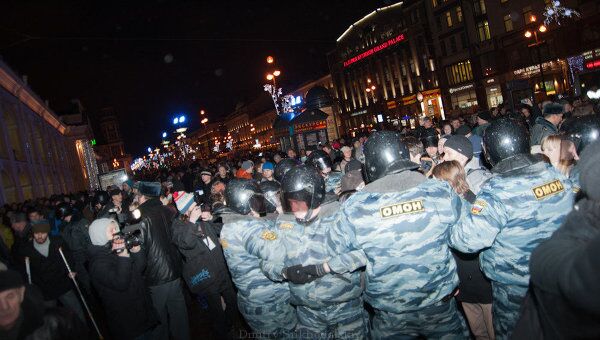 В Петербурге задержаны около 200 участников несанкционированной акции