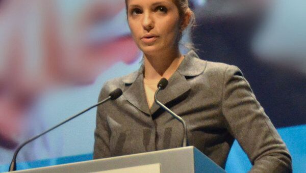 Дочь Юлии Тимошенко Евгения Карр выступает на конгрессе Европейской народной партии