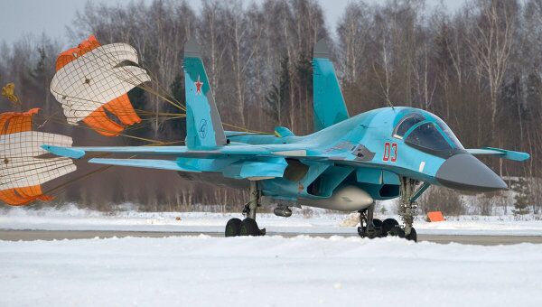 Истребитель-бомбардировщик Су-34, на котором совершил полет президент России Дмитрий Медведев. Архив
