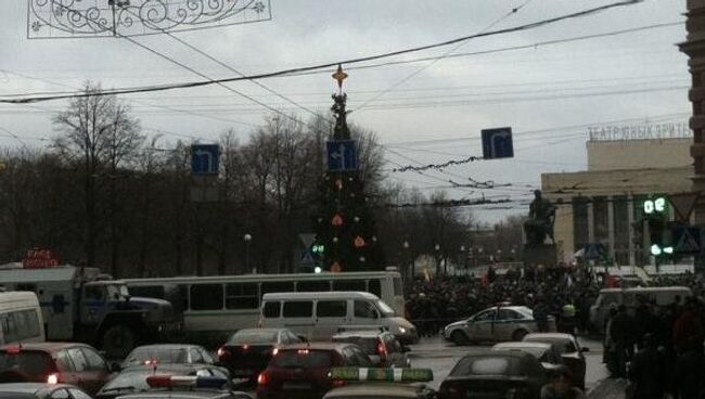 Митинг в Петербурге репортер