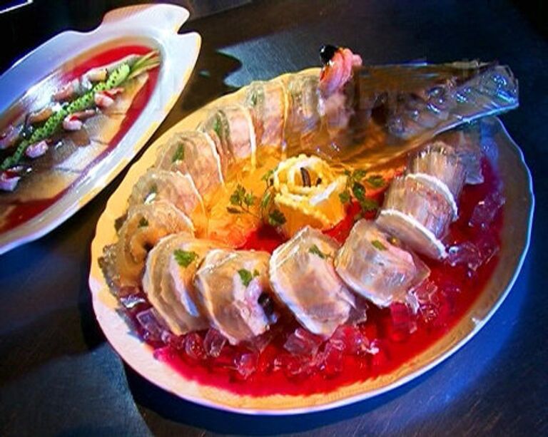 Холодная закуска из стерляди к праздничному столу. Видеорецепт Холодная закуска из стерляди к праздничному столу. Видеорецепт