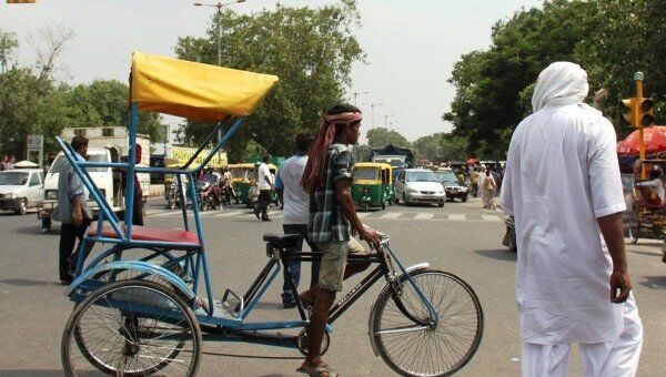 Велорикша в Нью-Дели. Архивное фото