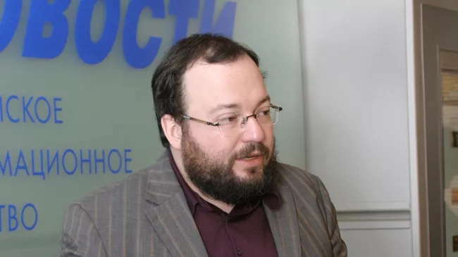 Станислав Белковский